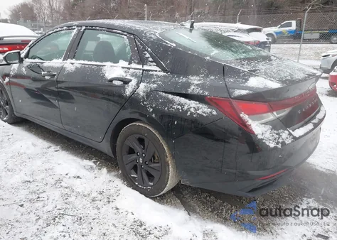 2022 Hyundai Elantra Sel from USA, damaged, VIN 5NPLM4AG9NH054170